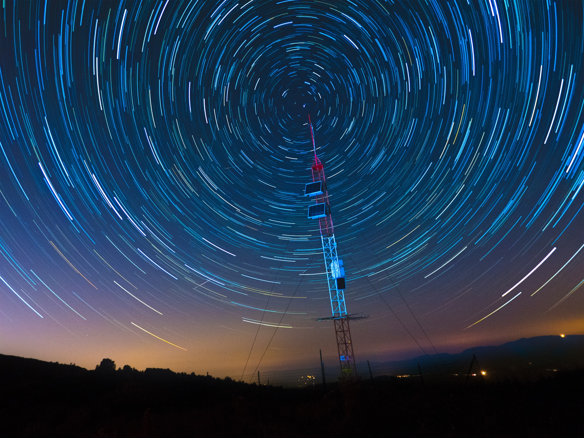 Alien Signals Have Been Discovered in FRB 121102 | Gaia