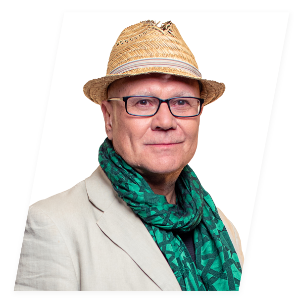 Cs16127 Marketing Design Gfx En Us Andrew Collins Slider