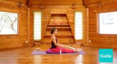 Postura de yoga: Dandasana o el bastón