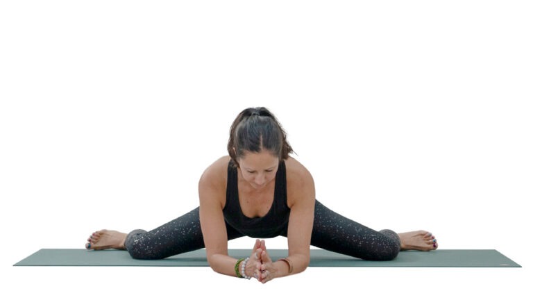 Refine Your Yoga Practice: 5 Easy Fixes for Malasana - YogaUOnline