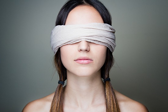 naked blindfold woman