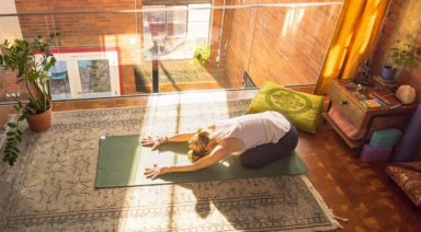 Práctica de yoga para Navidad