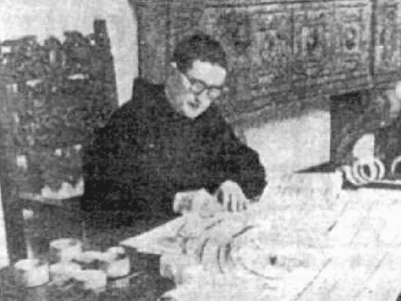 Father Pellegrino Ernetti. Image Source: Public Domain Pellegrino Ernetti Chronovisor Inventor
