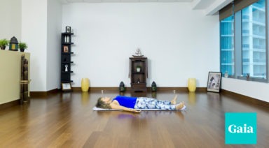 Savasana, la postura más fácil de hacer...