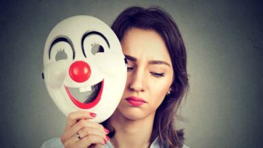 Ten el valor de quitarte las máscaras