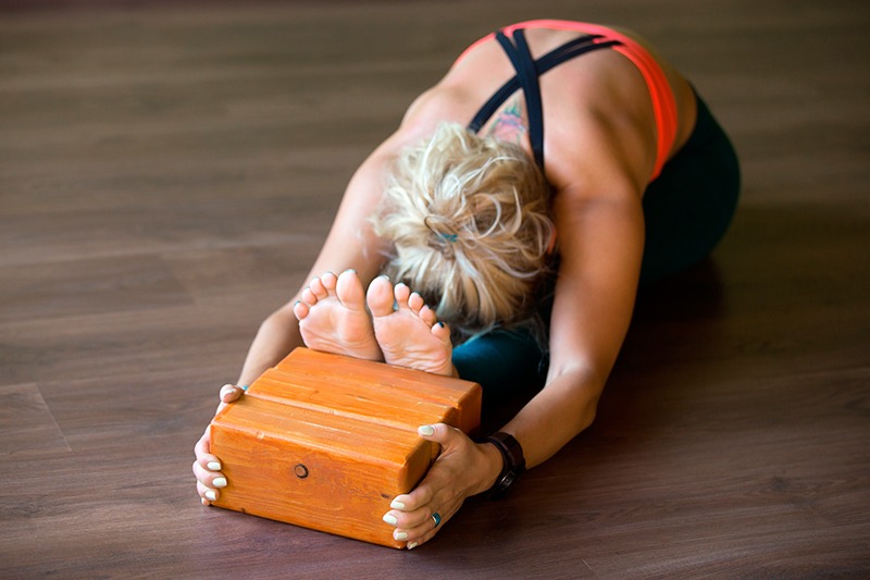 Cómo usar los bloques de yoga y para qué sirven