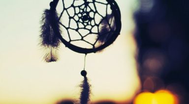 Make a Traditional Dreamcatcher With This Simple DIY Tutorial