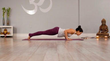 Postura de yoga: Chaturanga dandasana