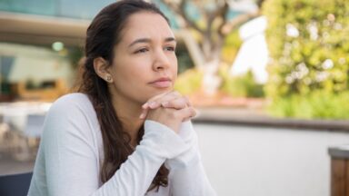 Qué es el clariconocimiento y cómo se diferencia de la intuición