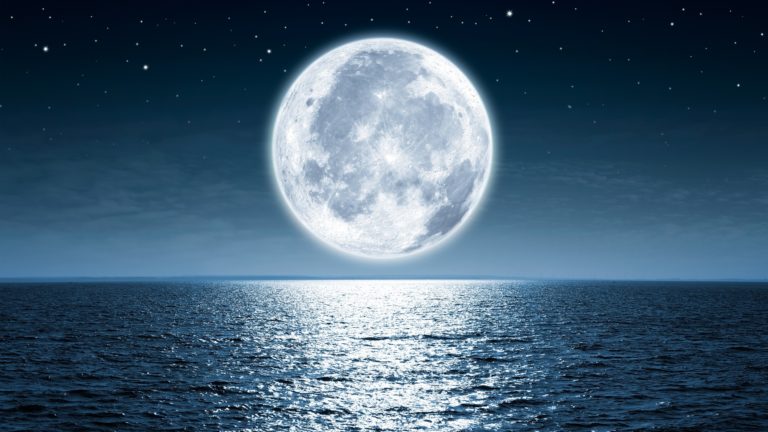 Full moon - hollow moon theory