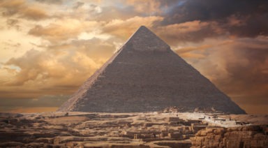 Study Shows Giza Pyramid Concentrates Energy Within its Chambers