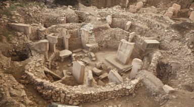 Turkish Archaeologists Find Site Much Older Than Göbekli Tepe