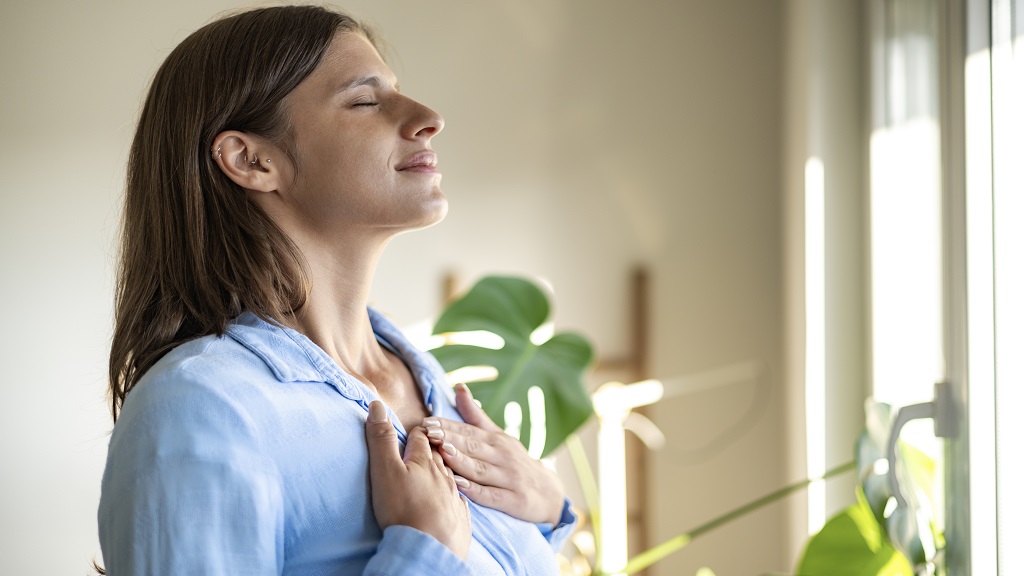 Respiración consciente: Qué es y cuáles son sus beneficios | Gaia Español