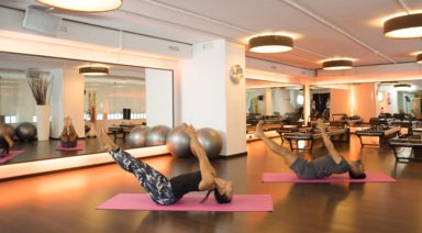 Vinyasa yoga de inspiración Ashtanga