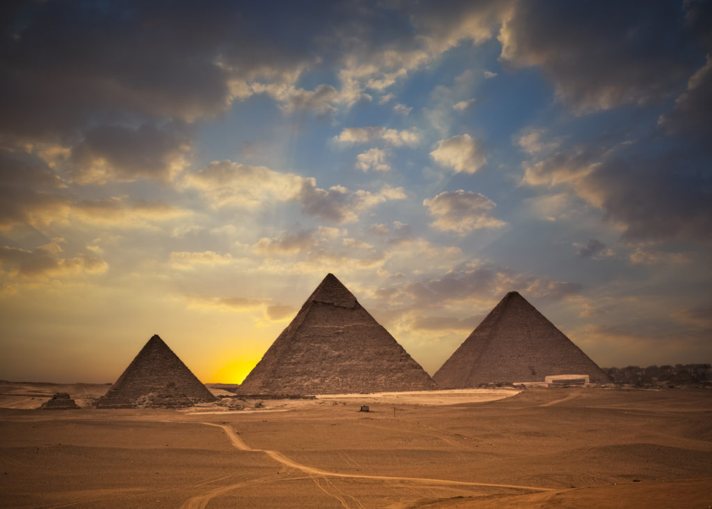 giza pyramids
